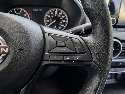 Used 2024 Nissan Sentra S FWD image 11
