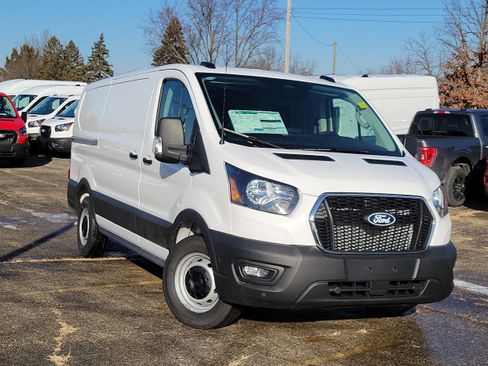 New 2026 Ford Transit 150 Low Roof image 31