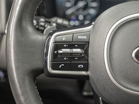 Used 2021 Kia Sorento SX Prestige image 19
