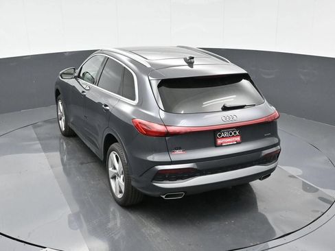 Used 2025 Audi Q5 Premium Plus w/ Premium Plus AWD/4WD image 29
