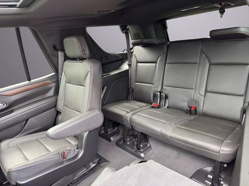 Used 2024 Chevrolet Tahoe High Country AWD/4WD image 22