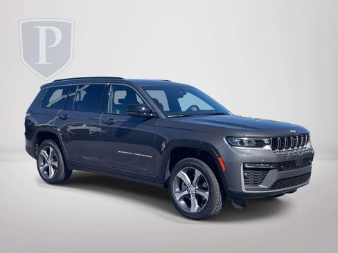 New 2026 Jeep Grand Cherokee L Limited image 2