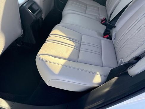 Certified 2025 Honda HR-V EX-L image 18