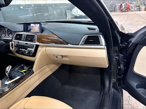 Used 2019 BMW 430i Coupe w/ Convenience Package RWD image 18