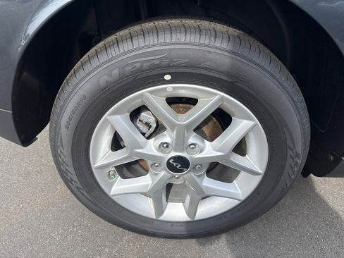 New 2025 Kia Soul S image 8