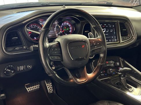 Used 2021 Dodge Challenger SXT w/ Plus Package image 23