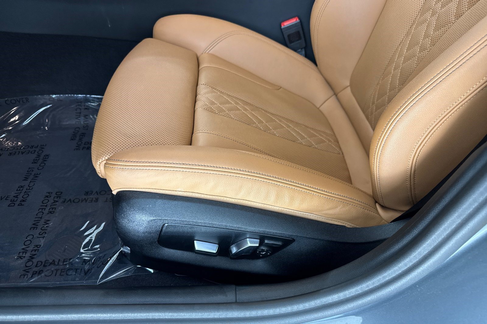 Certified 2023 BMW 530i w/ Convenience Package RWD image 15