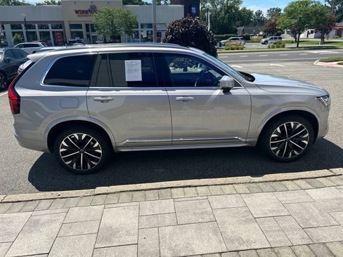 Used 2025 Volvo XC90 B6 Plus AWD/4WD image 7