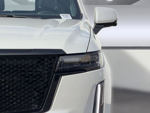 Certified 2024 Cadillac Escalade ESV Sport Platinum w/ LPO, ONYX Package image 9