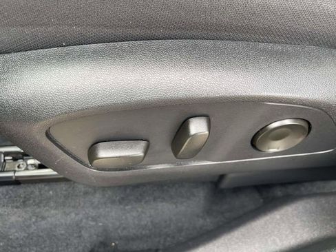 Certified 2024 Chevrolet Traverse LT image 18