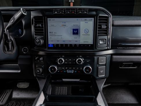 Used 2023 Ford F450 Lariat w/ Lariat Ultimate Package image 24