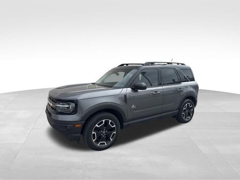 Used 2022 Ford Bronco Sport Outer Banks w/ Tech Package image 4