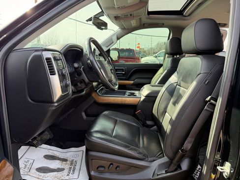 Used 2018 Chevrolet Silverado 1500 LTZ w/ Sport Package image 29