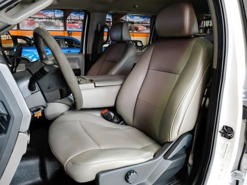 Used 2022 Ford F350 XL w/ Power Equipment Group AWD/4WD image 32