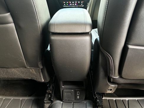Used 2024 Buick Encore GX Avenir AWD/4WD image 17