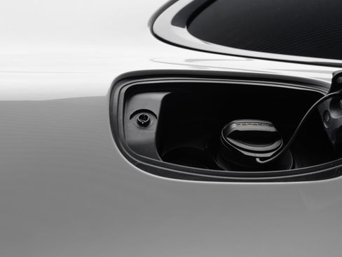 Certified 2023 Porsche Cayenne S Platinum AWD/4WD image 31