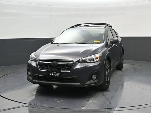 Used 2020 Subaru Crosstrek 2.0i Premium w/ Moonroof Package 2 AWD/4WD image 3