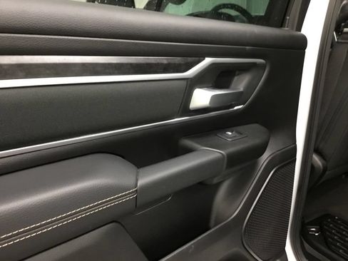 Used 2023 RAM 1500 Big Horn AWD/4WD image 13