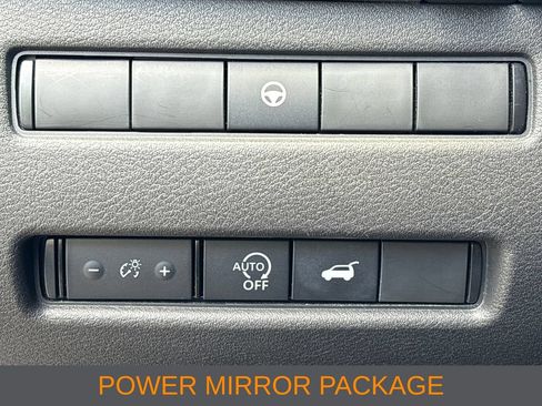 Used 2024 Nissan Rogue SV w/ SV Premium Package FWD image 9