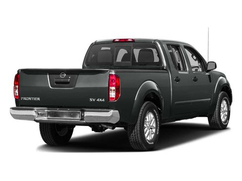 Used 2016 Nissan Frontier SV w/ SV Value Truck Package AWD/4WD image 2