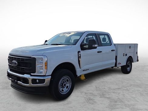 New 2026 Ford F350 XL w/ XL Chrome Package AWD/4WD image 5