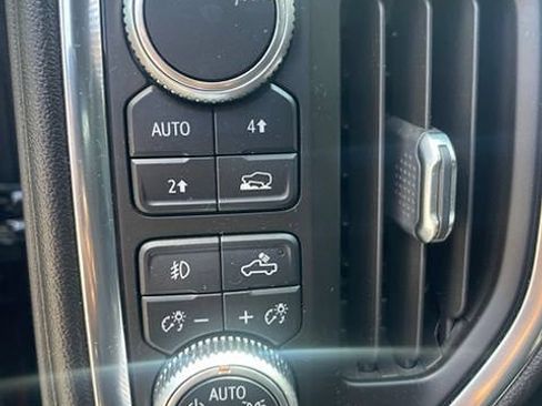 Used 2019 GMC Sierra 1500 SLT w/ SLT Premium Package AWD/4WD image 7