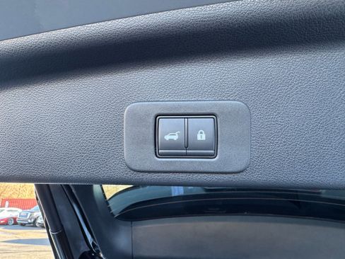 Used 2025 Nissan Murano SL w/ Cargo Package image 15