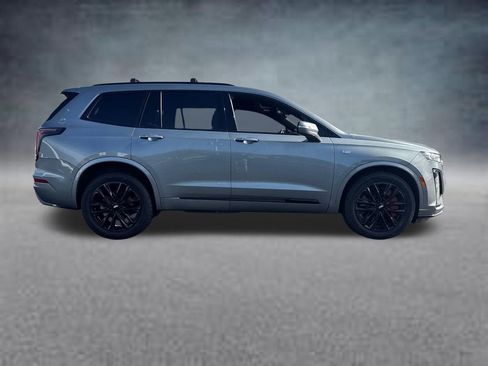 Certified 2023 Cadillac XT6 Sport w/ LPO, ONYX Package AWD/4WD image 11