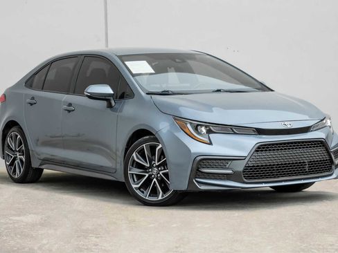 Used 2020 Toyota Corolla SE image 6