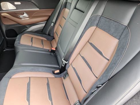 New 2026 Mercedes-Benz GLE 53 AMG 4MATIC Coupe image 12