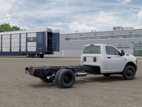 New 2026 RAM 3500 Tradesman RWD image 4