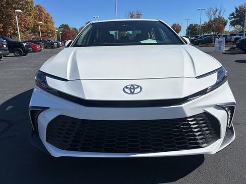 New 2026 Toyota Camry SE FWD image 2