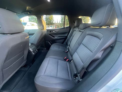 Used 2025 Chevrolet Equinox LT image 25