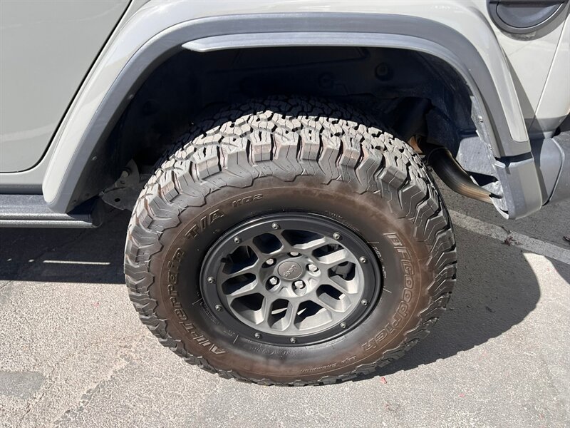 Used 2023 Jeep Wrangler Unlimited Rubicon 392 AWD/4WD image 12