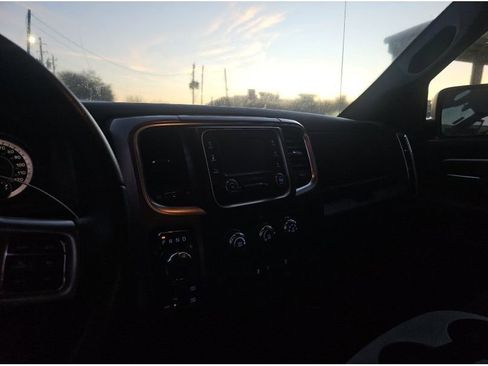 Used 2021 RAM 1500 Classic Warlock image 24