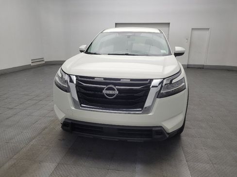 Used 2022 Nissan Pathfinder S FWD image 15