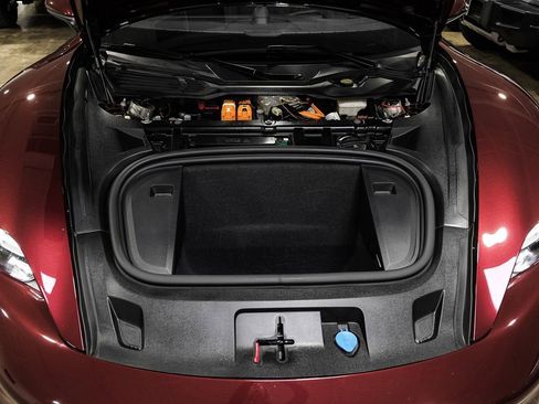 Used 2021 Porsche Taycan 4S w/ Premium Package image 51