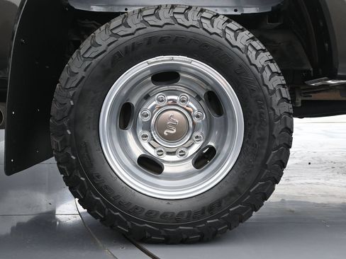 Used 2024 Ford F350 King Ranch w/ FX4 Off-Road Package AWD/4WD image 18