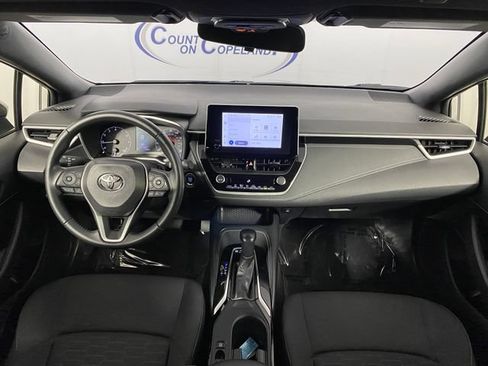 Used 2025 Toyota Corolla SE FWD image 12