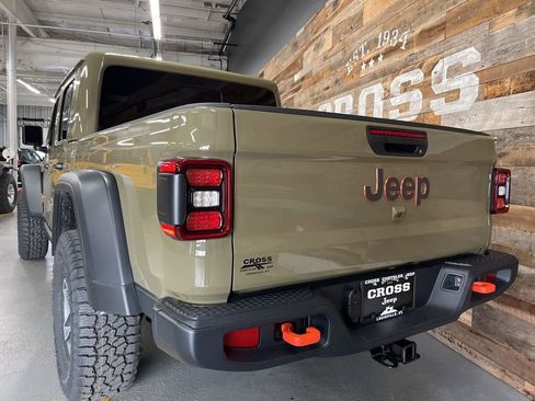 New 2026 Jeep Gladiator Mojave AWD/4WD image 24