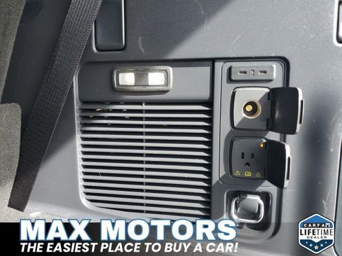 Certified 2025 Ford Expedition Platinum w/ Driver's Package image 10