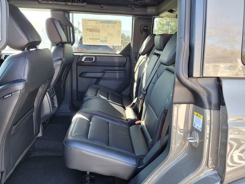 New 2025 Ford Bronco Outer Banks image 34