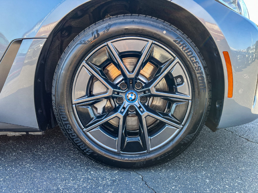 Certified 2024 BMW i4 eDrive35 w/ Convenience Package RWD image 9