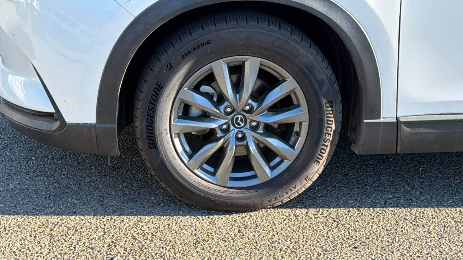 Used 2020 MAZDA CX-9 Touring w/ Touring Premium Package FWD image 9