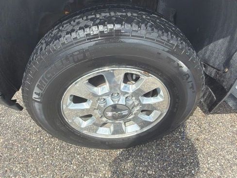 Used 2011 GMC Sierra 2500 SLT w/ SLT Convenience Package AWD/4WD image 10