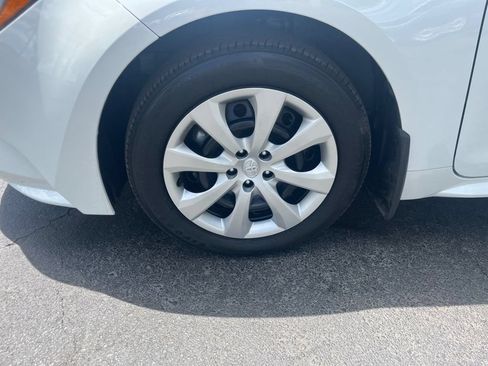 Used 2026 Toyota Corolla LE FWD image 9