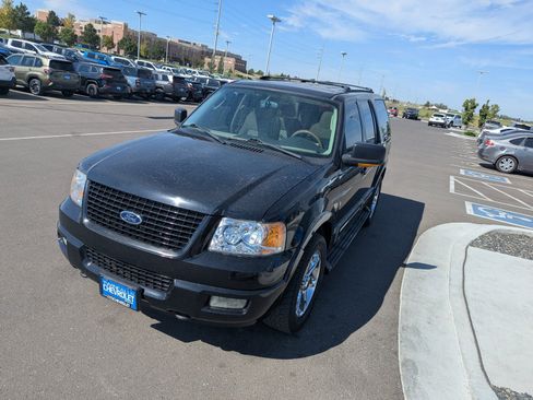 Used 2004 Ford Expedition Eddie Bauer AWD/4WD image 8