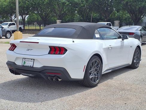 New 2026 Ford Mustang GT Premium w/ GT Performance Package RWD image 4