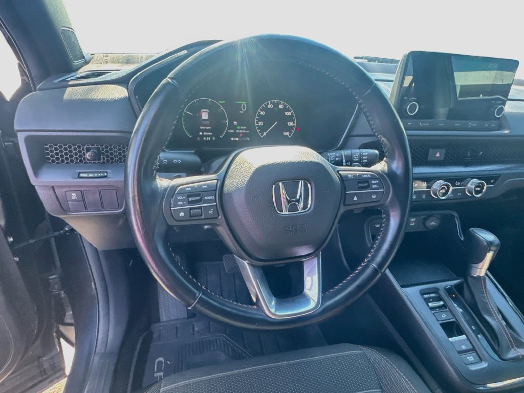 Used 2025 Honda CR-V Sport image 11