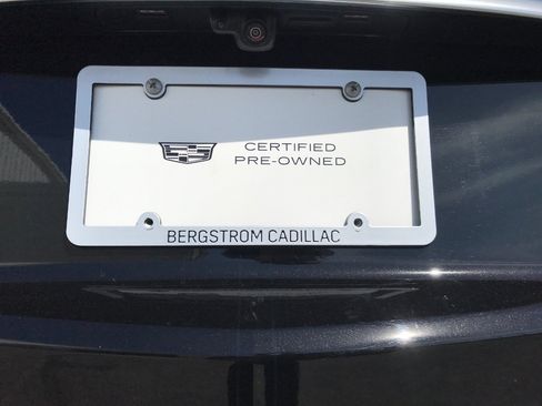 Certified 2025 Cadillac XT6 Premium Luxury w/ LPO, Premium Carpet Package AWD/4WD image 15